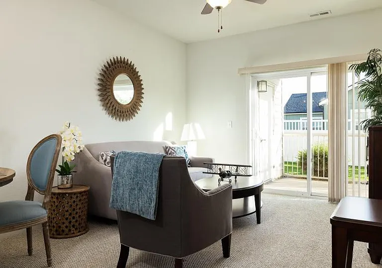 Regency Apartment Homes — Photo 23