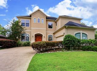 4625 Mimosa Dr, Bellaire, TX 77401
