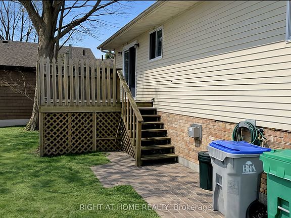3rd image of 113 Anglesea St