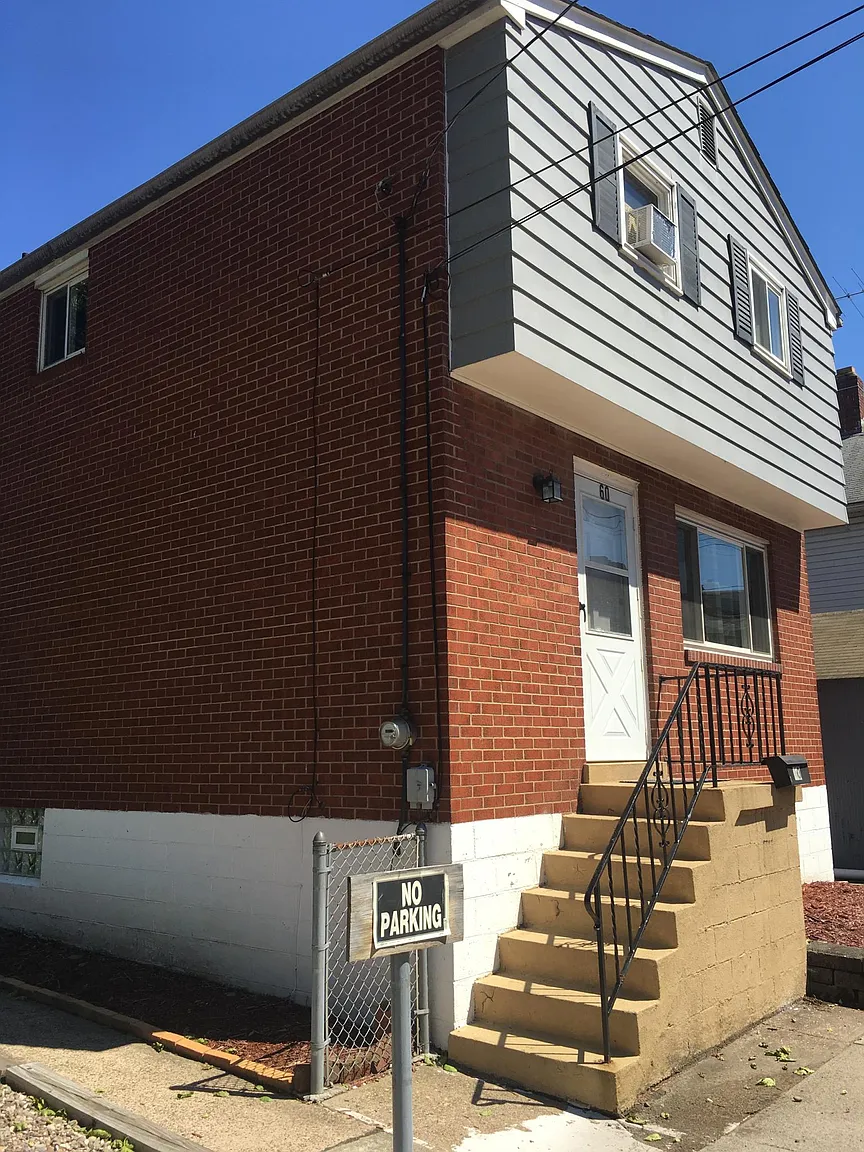 47-49 Sycamore St photo 1