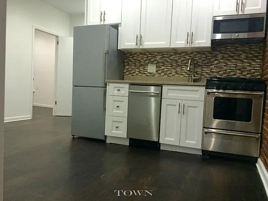 Rented by Town Residential | media 48