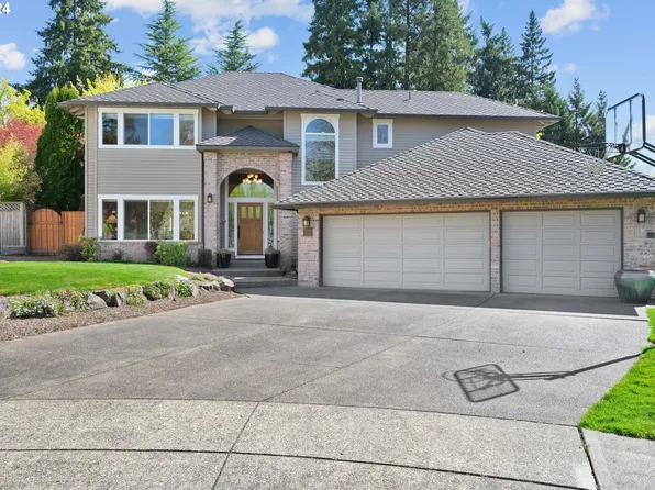 10026 SW Steeplechase Cir, Beaverton, OR 97008