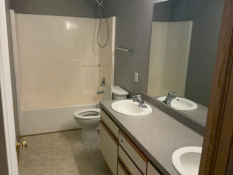 6604 Shadow Pines Pl — Photo 16