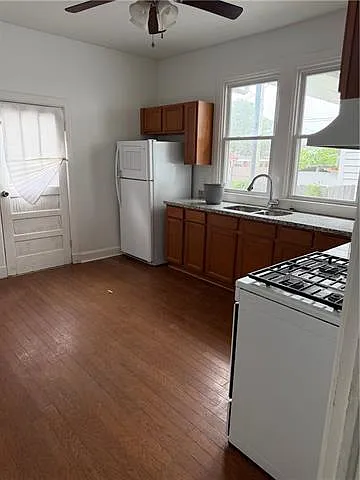 504 Macarthur Ave — Photo 13