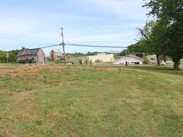 950 Main St, Mosheim, TN 37818