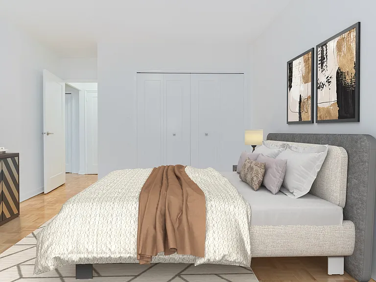 485 Eglinton Ave E — Photo 9