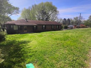 711 Walter St, Athens, TN 37303