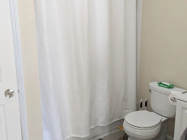 36-38 Salem St #6 — Photo 9