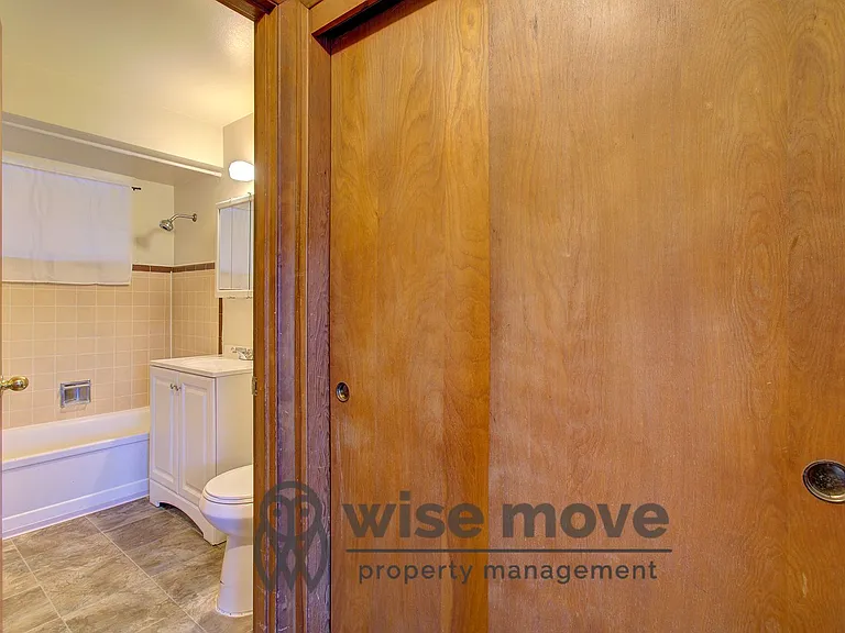 2605 E Mill Plain Blvd #11 — Photo 10