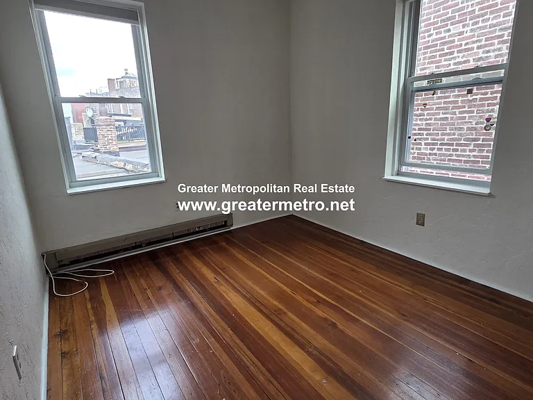 16 Battery St #4R — Photo 14