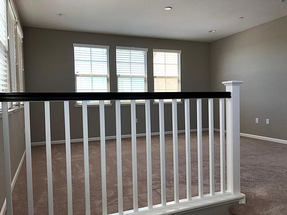 5th image of 1558 Balfour Dr