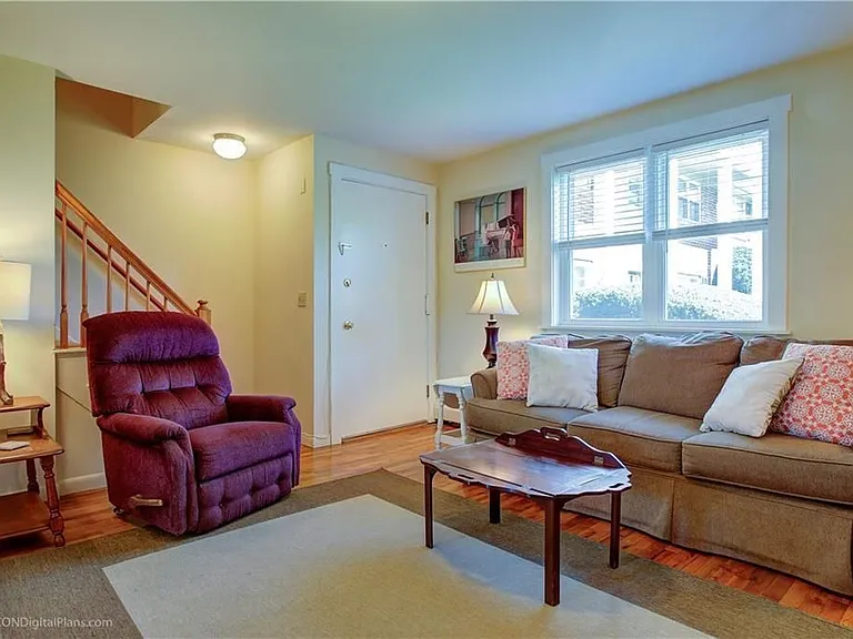 70 Carroll Ave #1113 — Photo 9