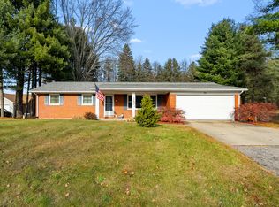 241 Thelma Dr, Battle Creek, MI 49014