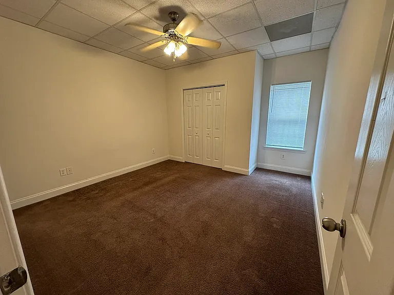 58 Wanda Dr #11 — Photo 7