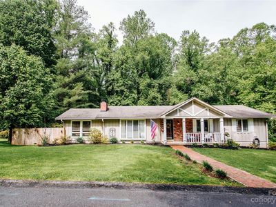 711 Oak Terrace Ln, Hendersonville, NC, 28791