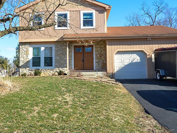 5th image of 554 Saddletree Dr