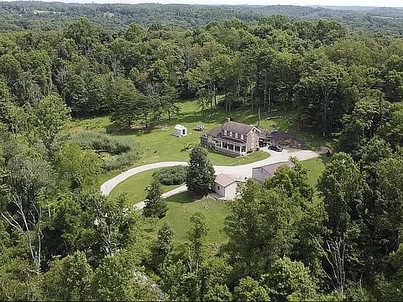 3rd image of 33165 Blackburn Rd