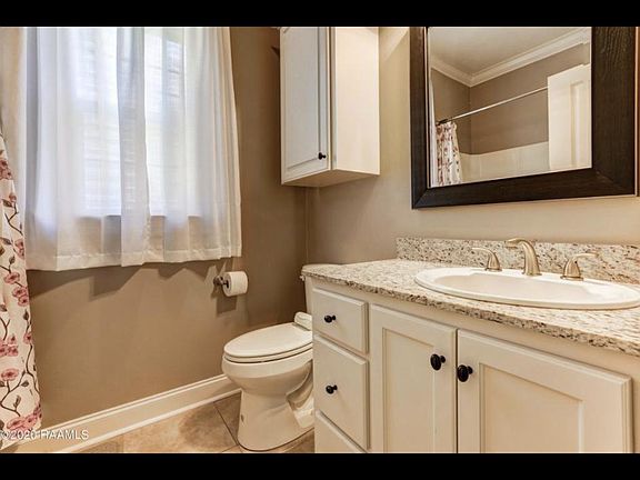 Guest bath