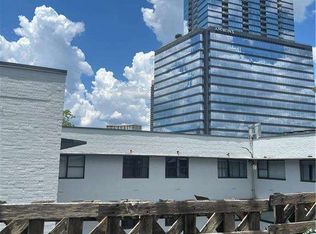 3649 Peachtree Rd NE APT 305, Atlanta, GA 30319