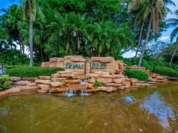6750 NW 109th Ct, Doral, FL 33178