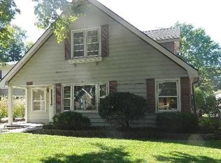 724 Forestview Ave, Park Ridge, IL 60068