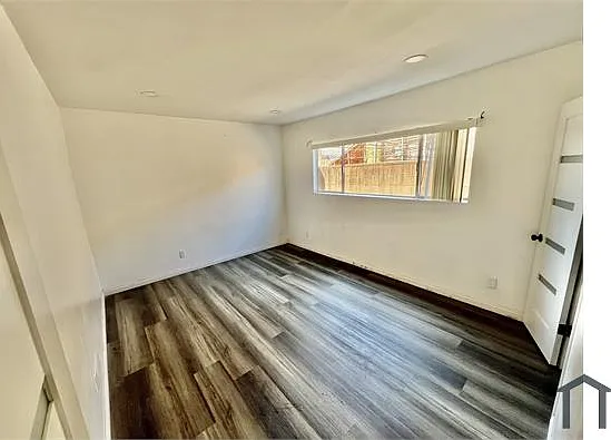 5550 Denny Ave #102 — Photo 8