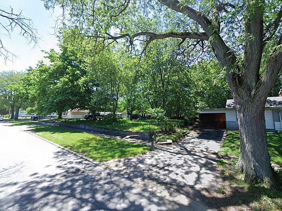 5th image of 3760 Maitland St