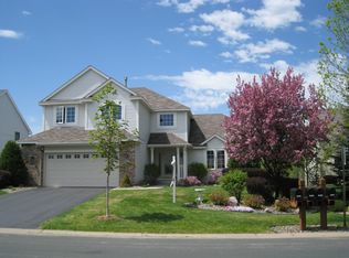 8463 Brewster Ave, Inver Grove Heights, MN 55076