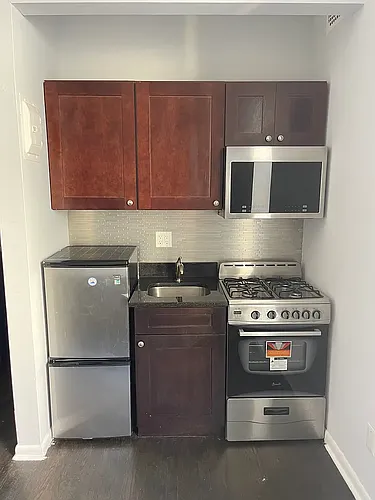 329 W 101st St #6F Photo 1
