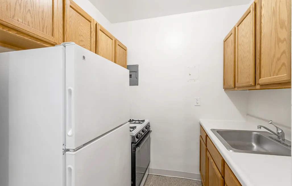 State House Apartments — Photo 3