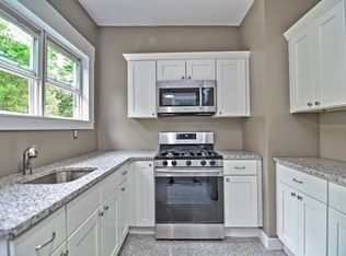 156 Hixville Rd, Dartmouth, MA 02747