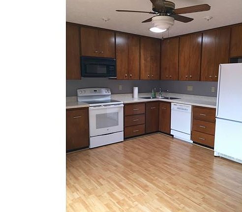 5th image of 10844 Meadow Trl