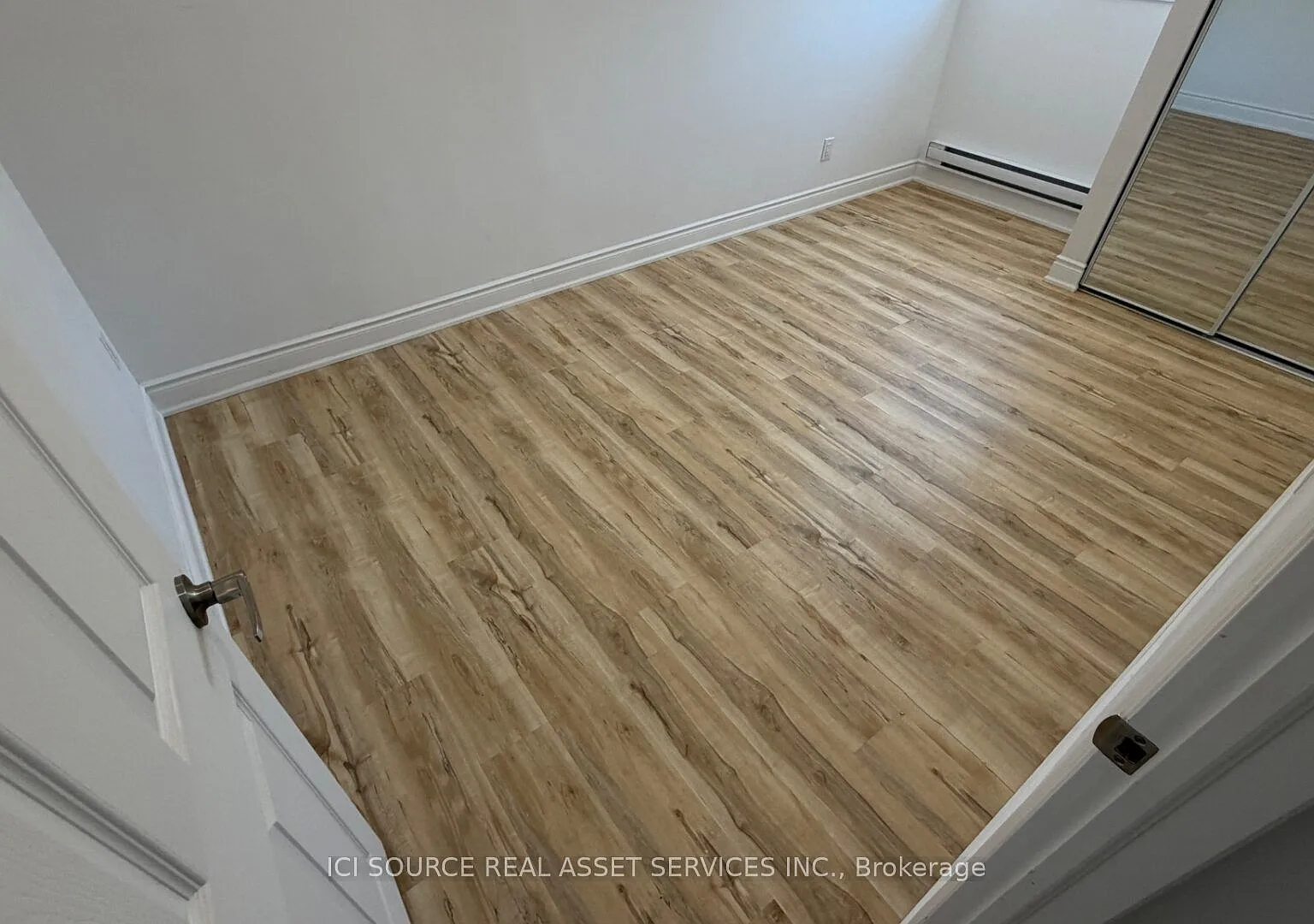 2 bed, $2,000 — Photo 3
