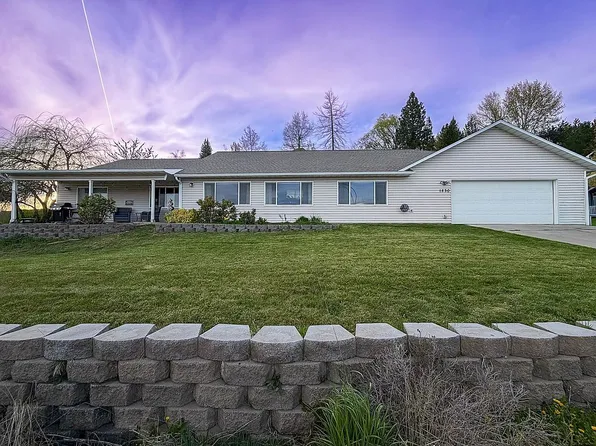1830 E 6th St, Moscow, ID 83843