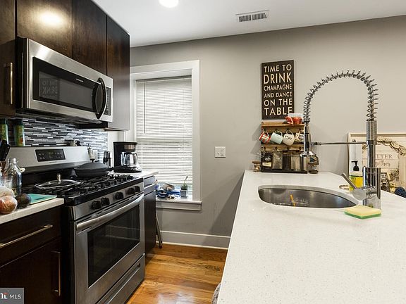 5th image of 542 Lombard St #3