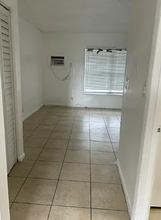 6000 NW 7th St #20 Photo 1