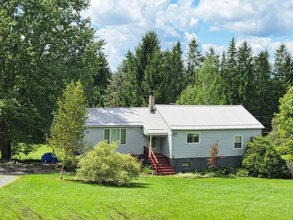 338 Beech Hill Rd, Johnstown, PA 15904