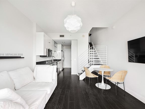 3rd image of 60 SW 13th St APT 2417