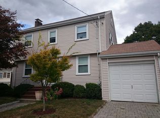 11 Cypress St, West Roxbury, MA 02132