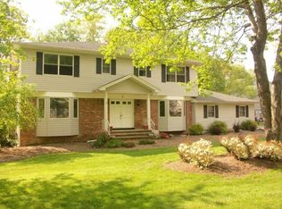 19 Brittany Rd, Montville, NJ 07045
