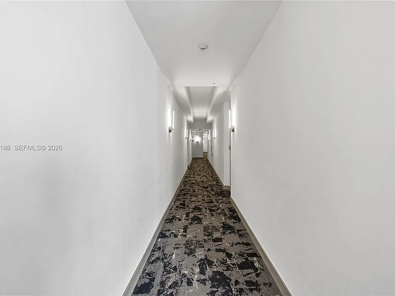 3001 NE 185th St #716 — Photo 49