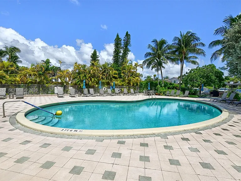 2851 S Ocean Blvd #4M — Photo 16