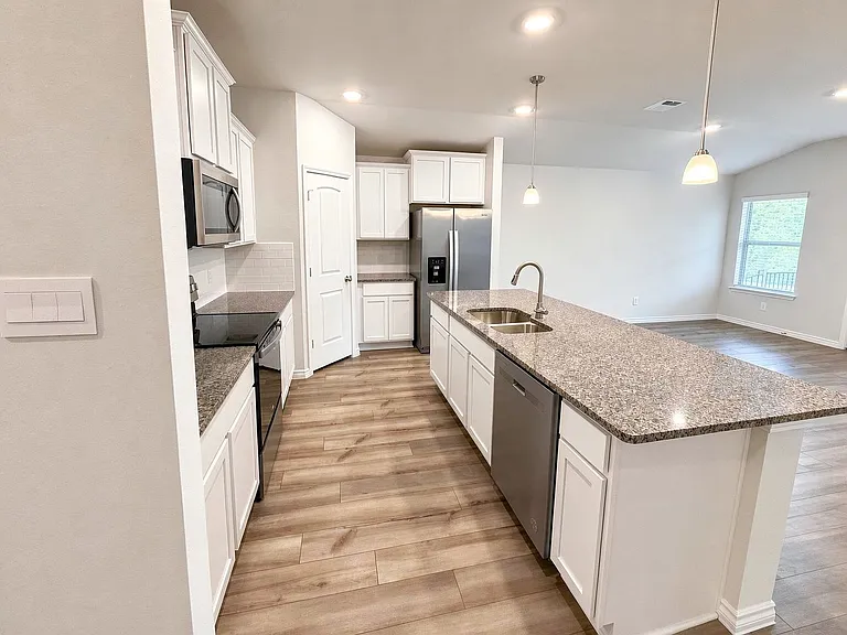 3790 Moffat Ct — Photo 9