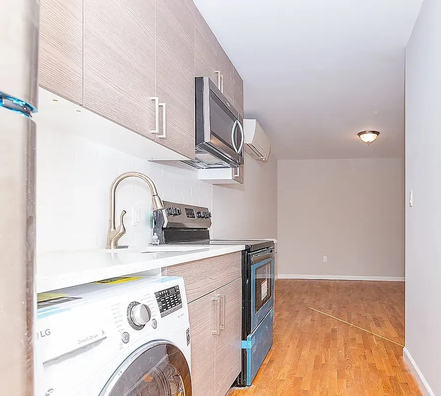 241 Rockaway Avenue — Photo 4