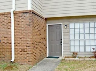 203 Hillsboro Ln, Helena, AL 35080