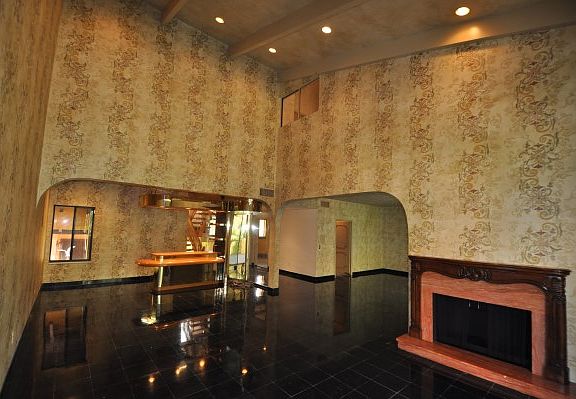 2nd image of 2000 S Bayshore Dr APT 60