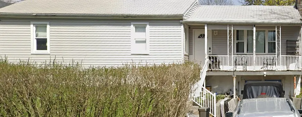 303 Willow Rd