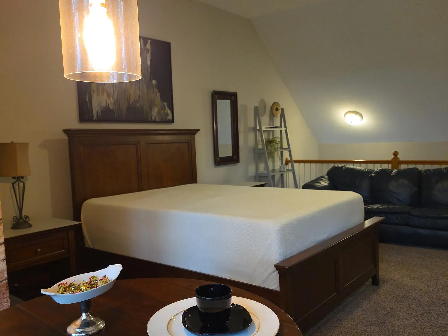 1 bed, 1.0 bath, 400 sqft, $1,707 — Photo 2