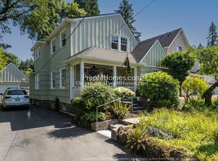 976 Lake Front Rd, Lake Oswego, OR 97034