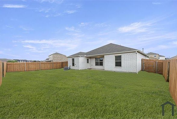 1st image of 3048 Chico Dr